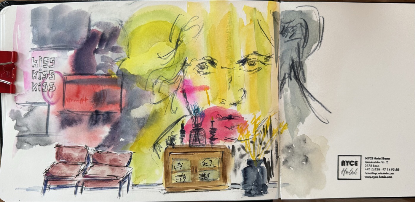 Jenny - Bunte Wand im NYCE Hotel